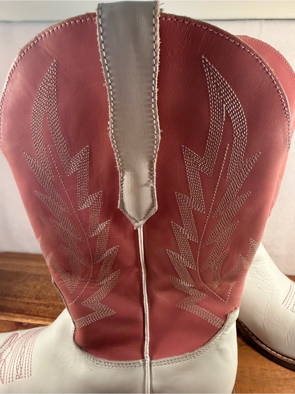Dingo Hold Your Horses Vintage Western Boots Pink/White Size 8 - Picture 4 of 14